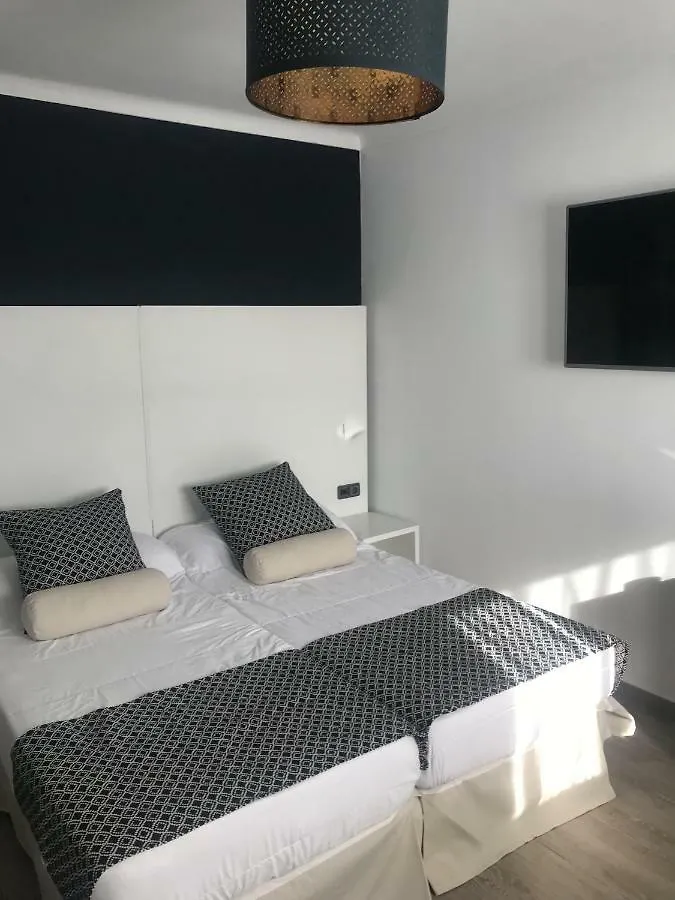 Modern Hostal Cala Ratjada  4*, Cala Ratjada (Mallorca) España